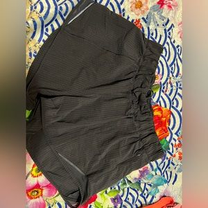 Lululemon limited edition hotty hot shorts